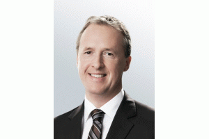 Murray Cameron��ʿ��ʽ���΁��޹���a(ch��n)�I(y��)�f(xi��)����APVIA����ϯ�\(y��n)�I��