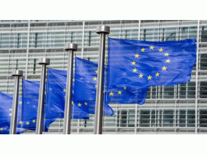 �P(gu��n)ע|�W���ֶ������Ї�늄�(d��ng)܇��ʮ��ǰ����a(ch��n)�I(y��)��һĻ��(hu��)���݆���